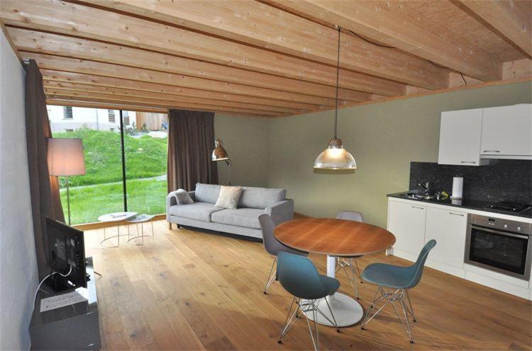 Apartamento Chasa Paoletta Ramosch Exterior foto